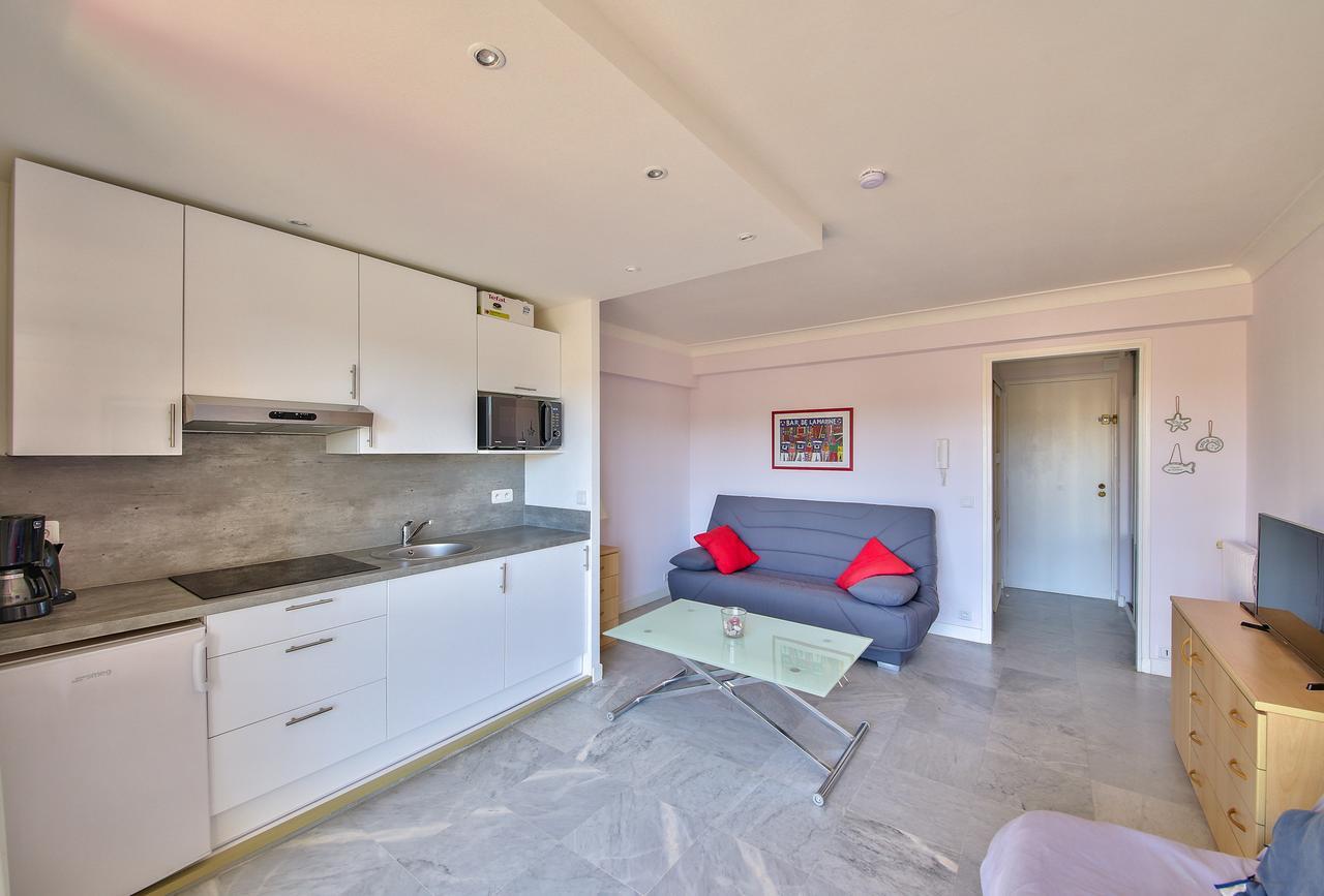 Tamanaco Beach Apartment *