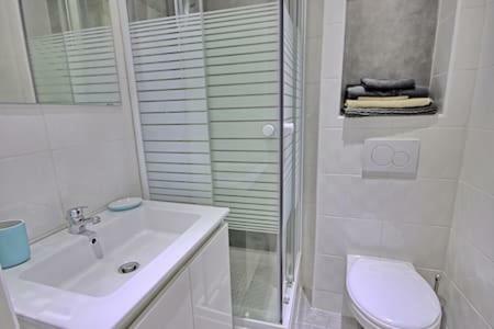 301-studio Au Calme Entierement Renove Apartment