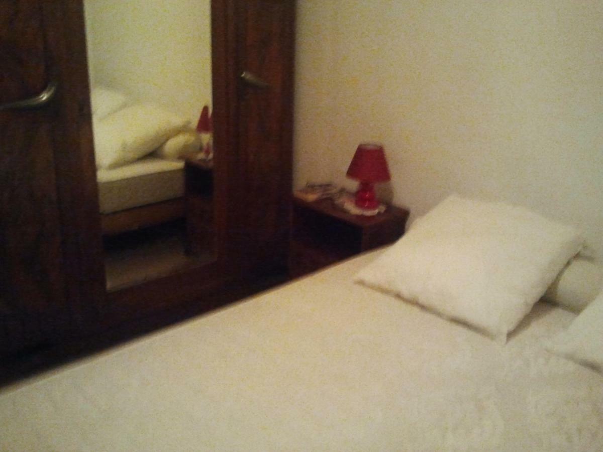 Mane Apartment