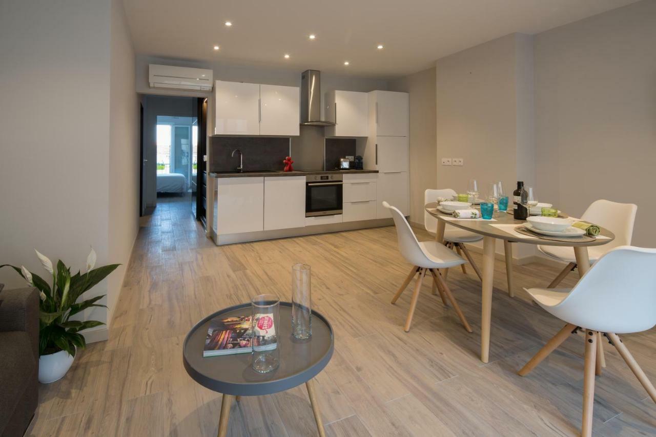 Yvisa Apartment