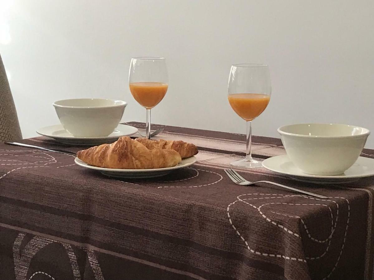 Apartment Sleep In City Center Antibes