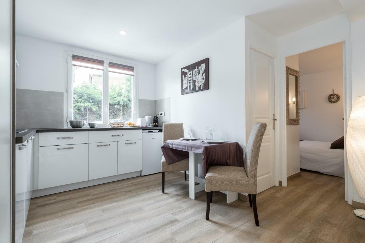 Sleep In City Center Apartment *