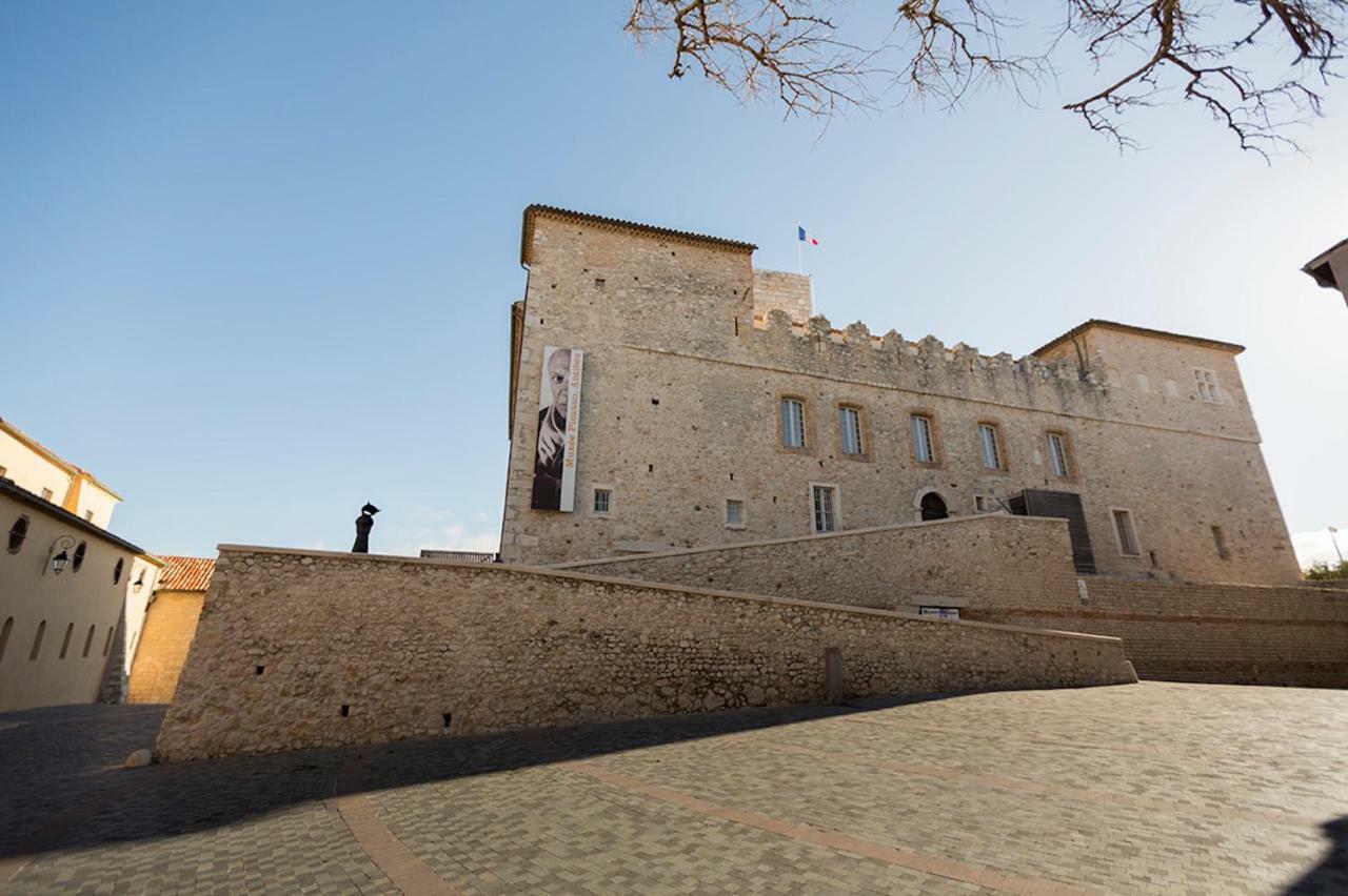 Sade - Central, Charming, For 6 Apartment Antibes