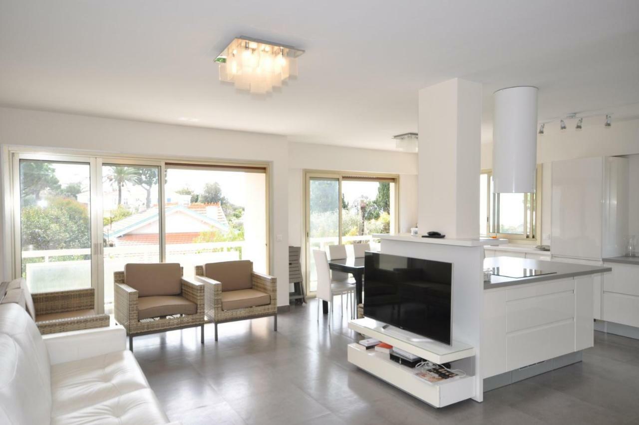 Splendide 3 Pieces Vue * Antibes