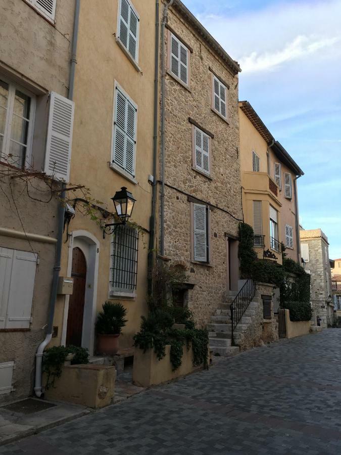 Splendid One-bedroom -stayinantibes- Picasso 3 * Antibes