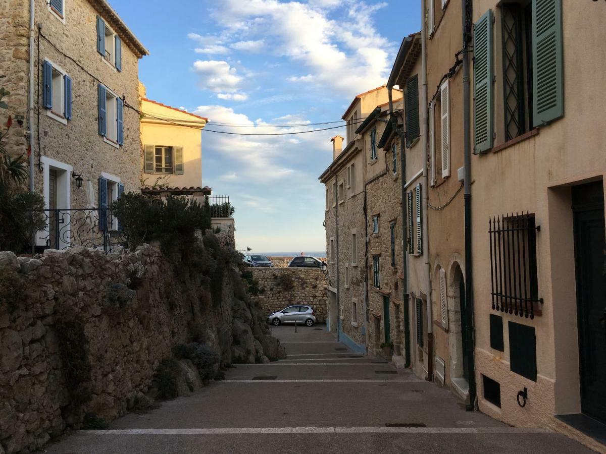 Splendid One-bedroom -stayinantibes- Picasso 3 Apartment Antibes