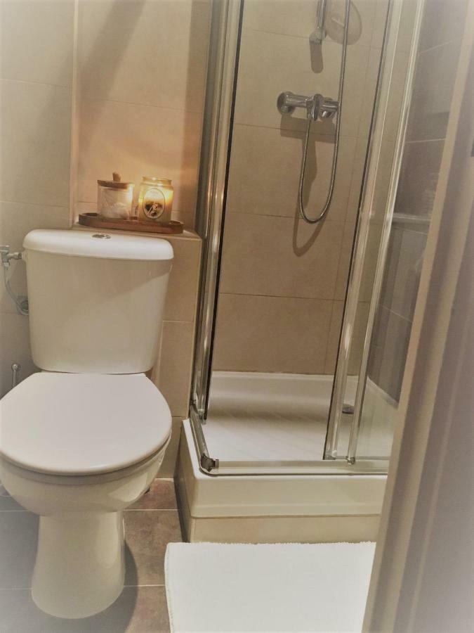 Cosy And Comfortable 1 Bedroom In The Old Town Apartment