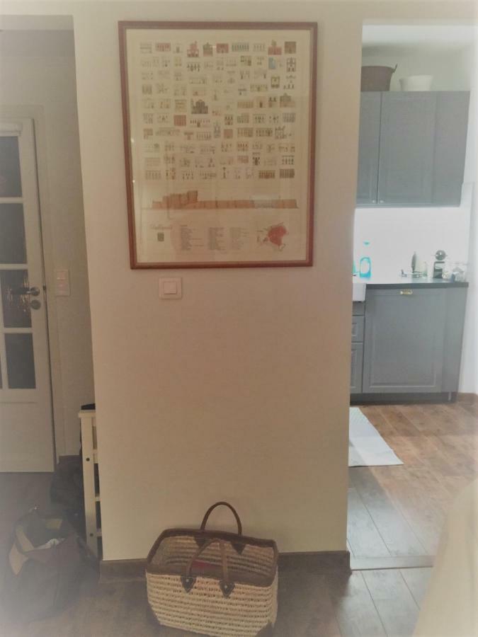 Cosy And Comfortable 1 Bedroom In The Old Town Apartment Antibes