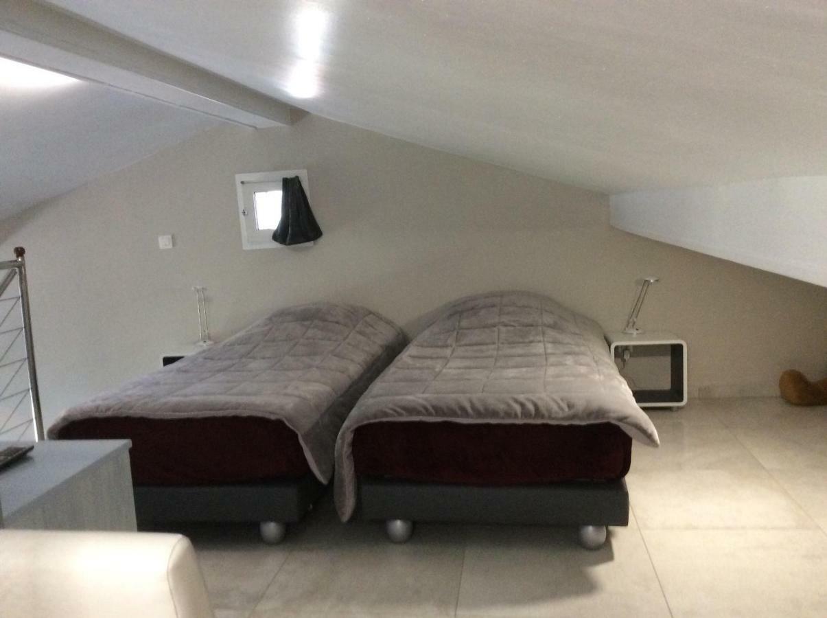 De Au 1er Etage 45m2 *