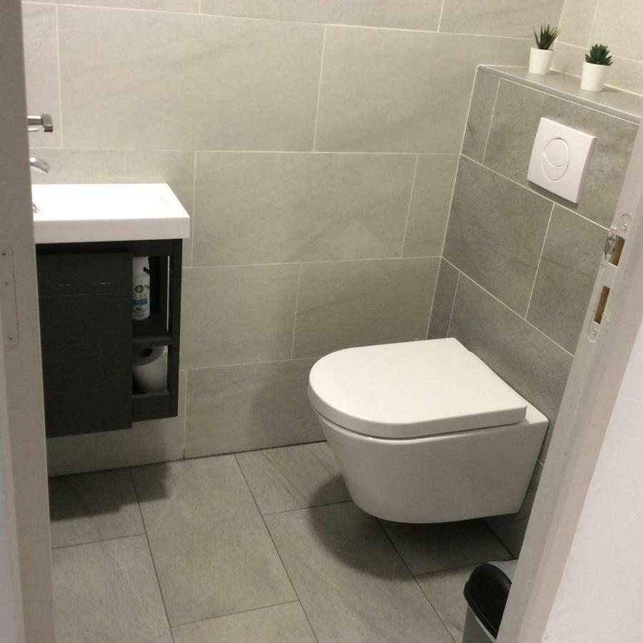 De Au 1er Etage 45m2 Antibes