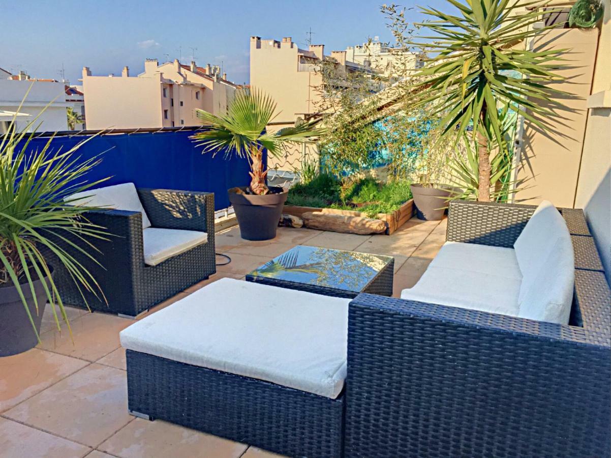 Penthouse City Centre/beach Apartment *