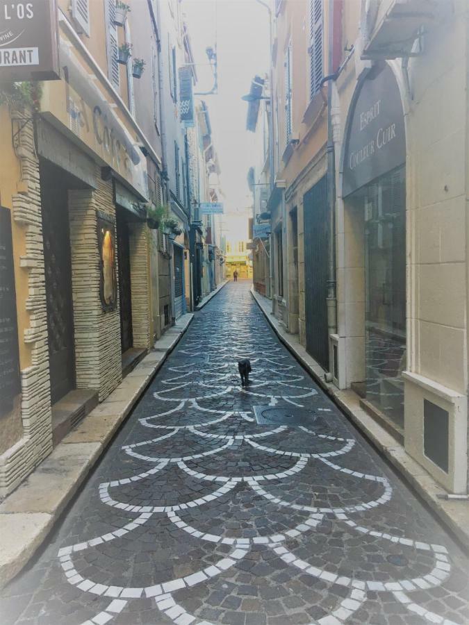 Cosy And Comfortable 1 Bedroom In The Old Town Antibes