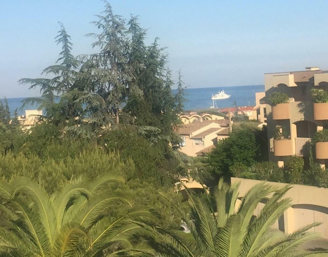 Les Cyclades Apartment