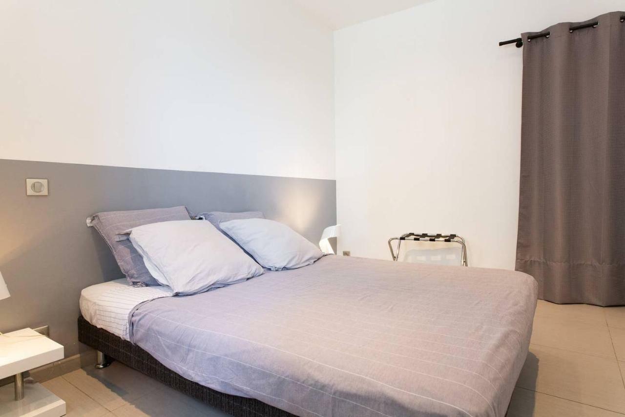 4 Personnes Vue Remparts Apartment Antibes
