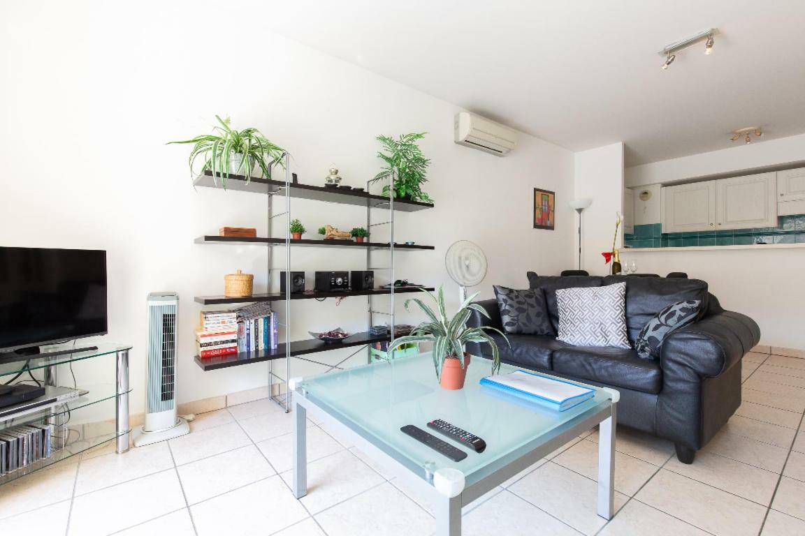 26 Boulevard Albert 1er * Antibes