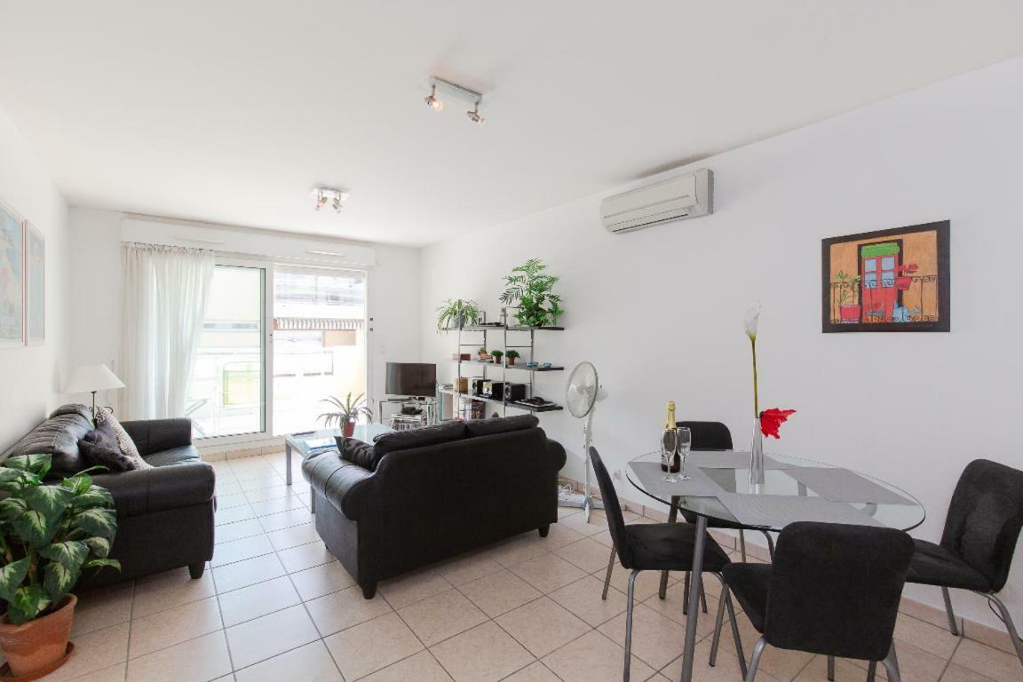 26 Boulevard Albert 1er * Antibes