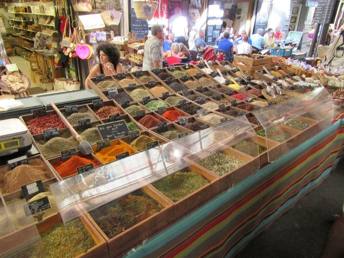 Vieil Marche Provencal Antibes
