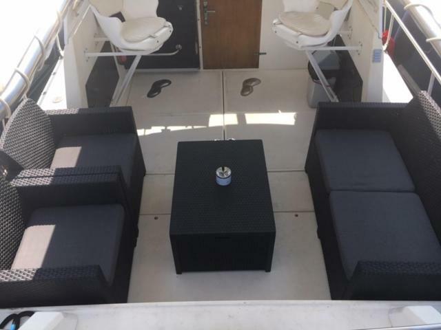 Location Bateau Port Vauban Botel Antibes