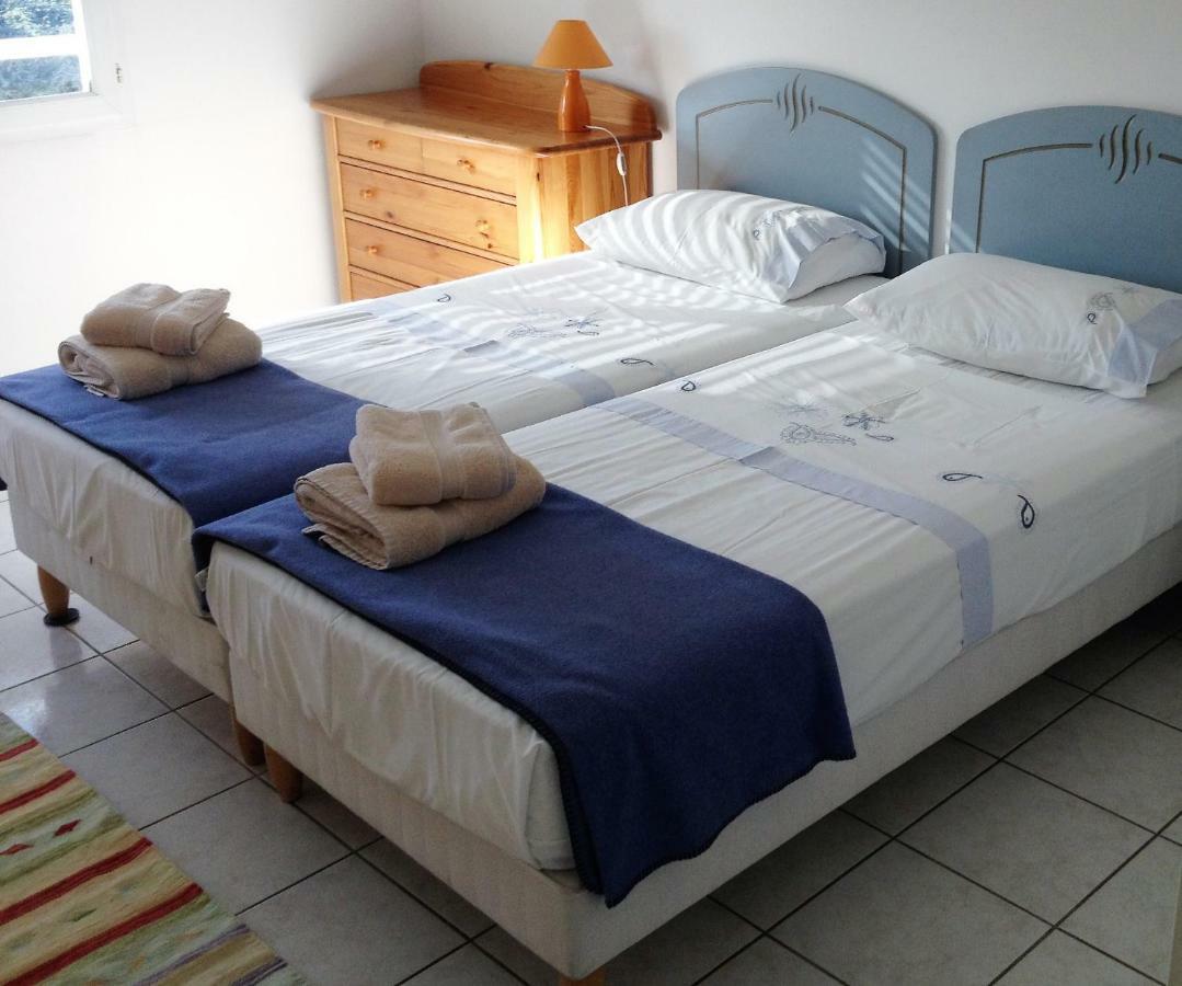 De La Apartment *