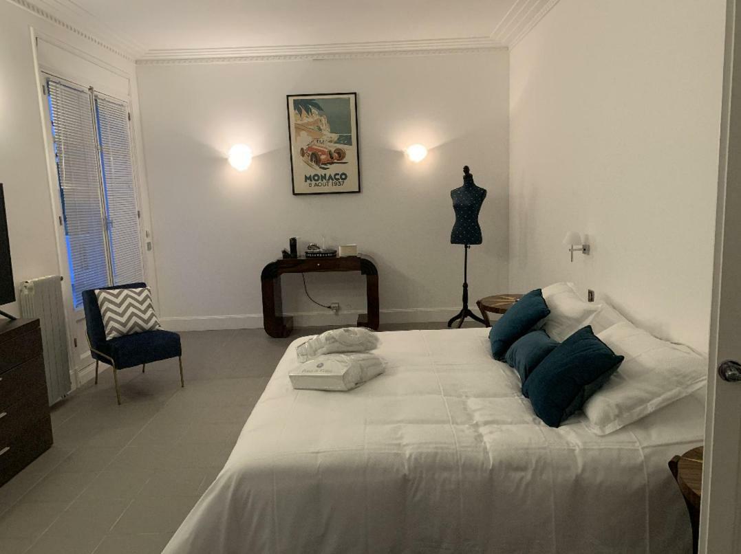 The Gatsby Mansion * Antibes
