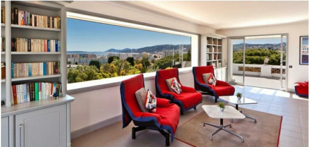 The Gatsby Mansion * Antibes