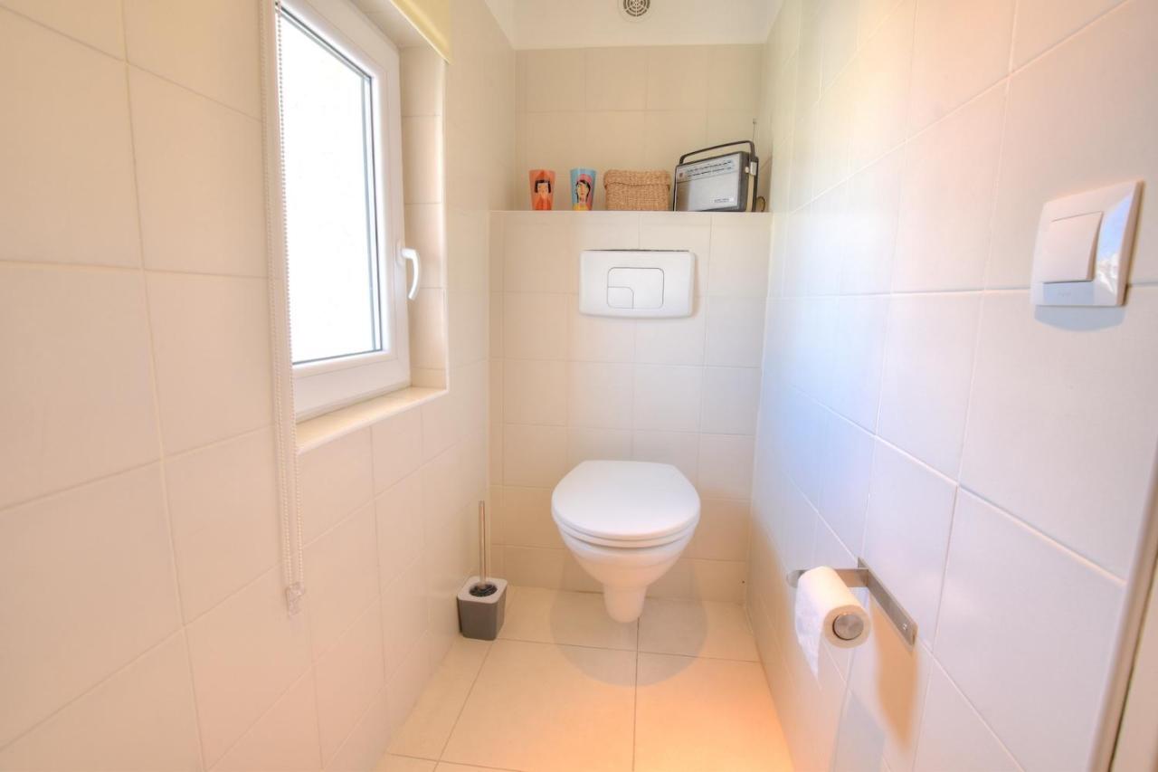 Apartment 61 Place Nationale Antibes