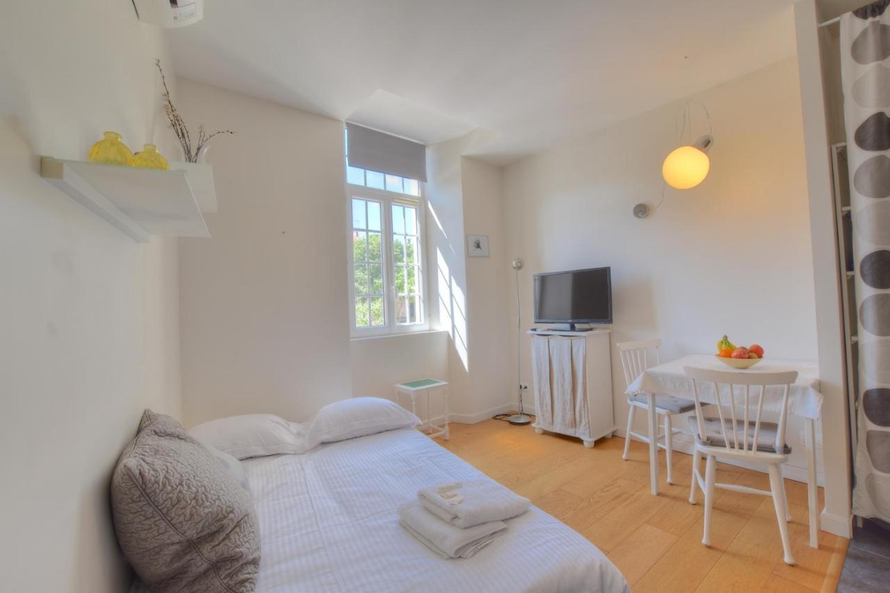 61 Place Nationale Apartment *