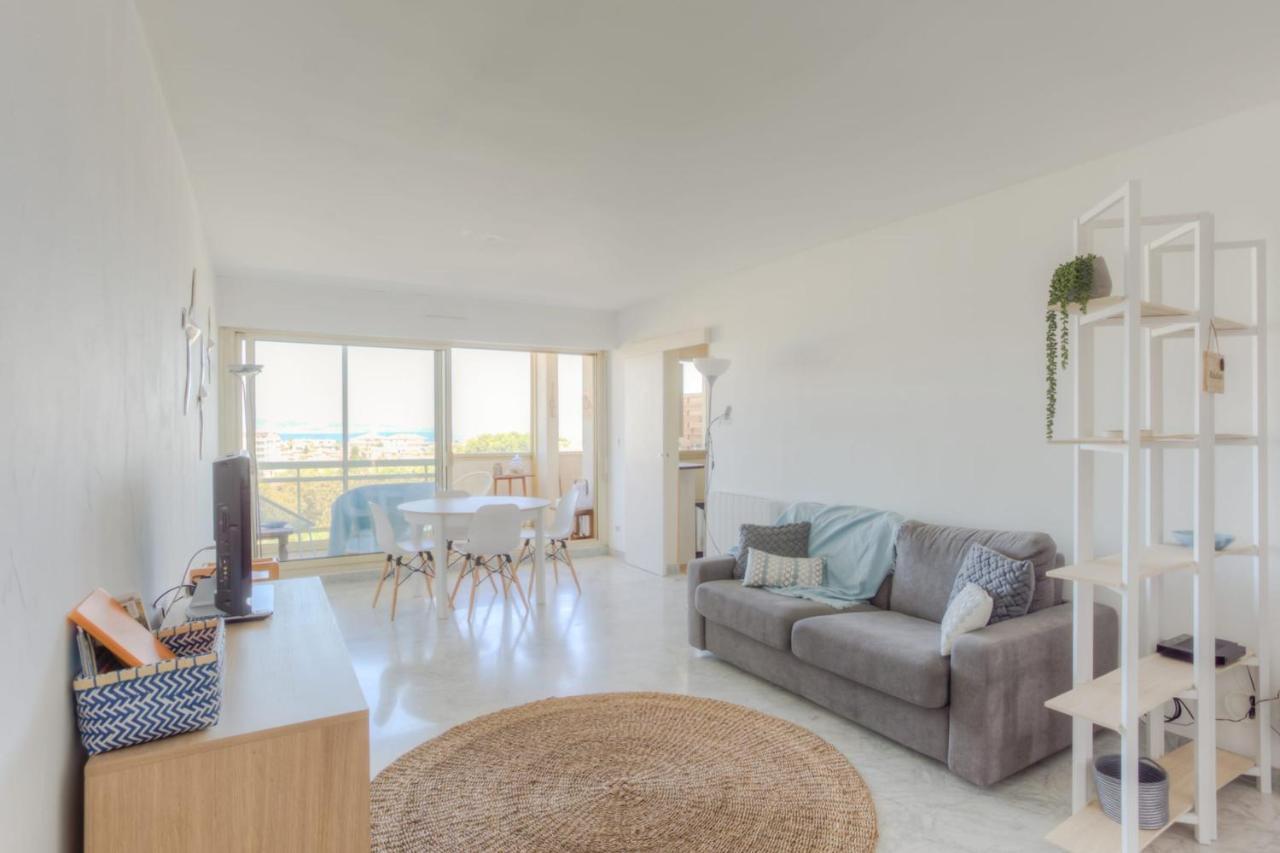 Apartment Anthala Prive *