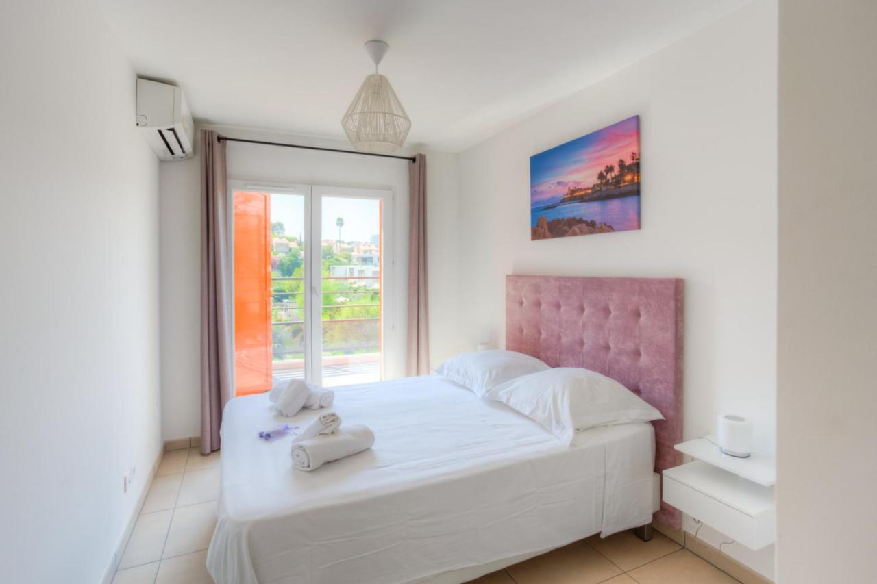 La Signature Prive Climatise Apartment