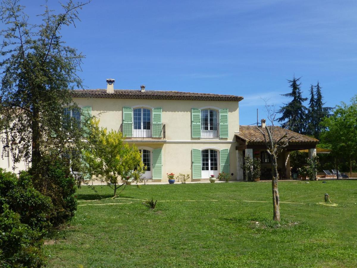 D'hôtes La Bastide Des Eucalyptus Couette-café