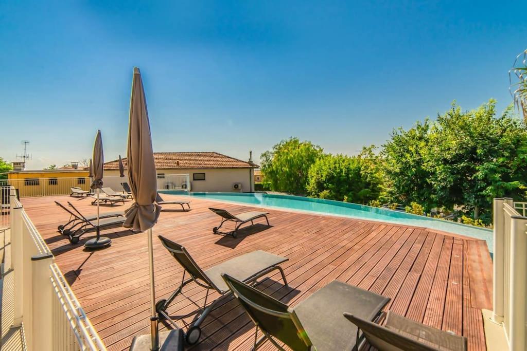 Apartment A7- 2 Bdr Sea & Mountain View - Ac, Parking, Pool & Terrace
