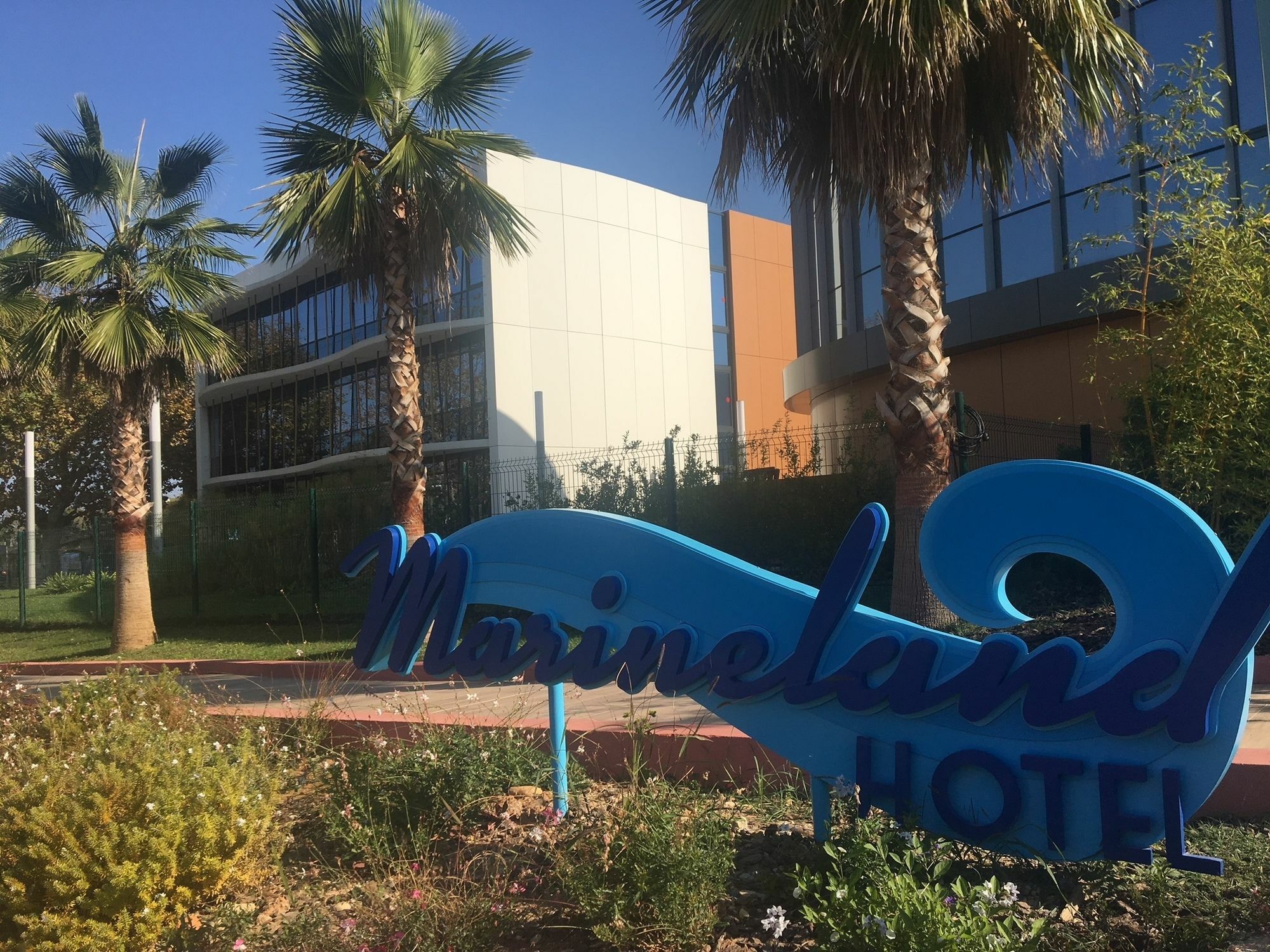 Marineland Hotel 3*